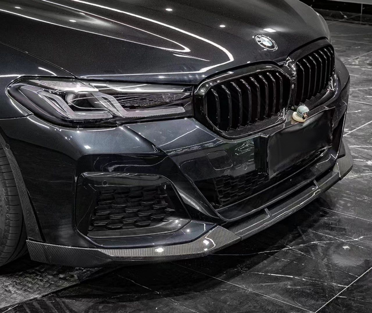 MP Style Carbon Fiber Front Bumper Lip - BMW G30 5-Series LCI