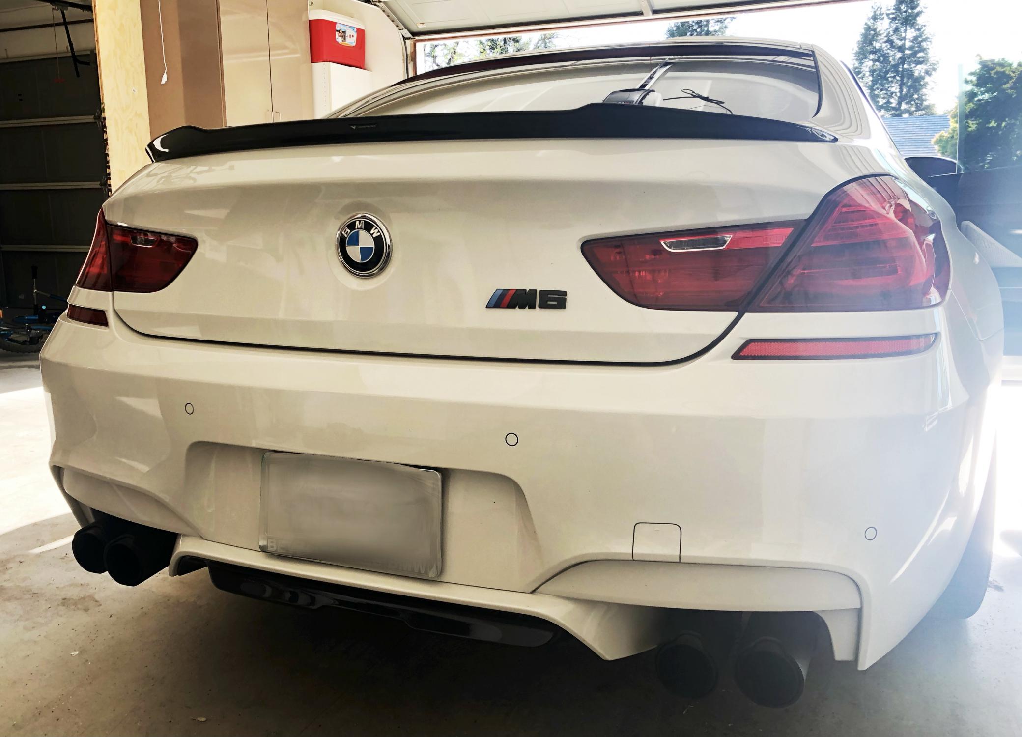 V Style Carbon Fiber Rear Trunk Spoiler - BMW F12 F13 F06 M6 & 6 Series Gran coupe