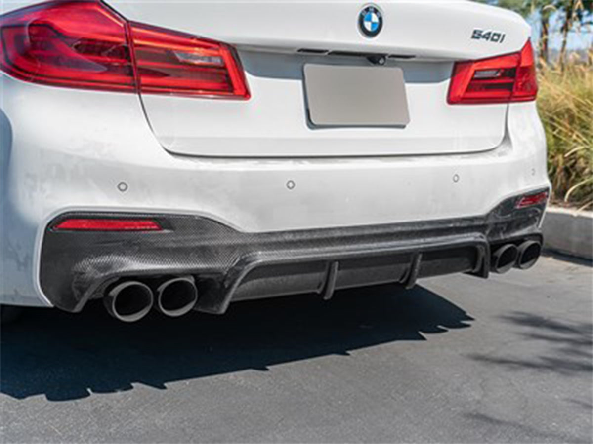 V Style Carbon Fiber Rear Diffuser - BMW G30 5 Series Pre-LCI
