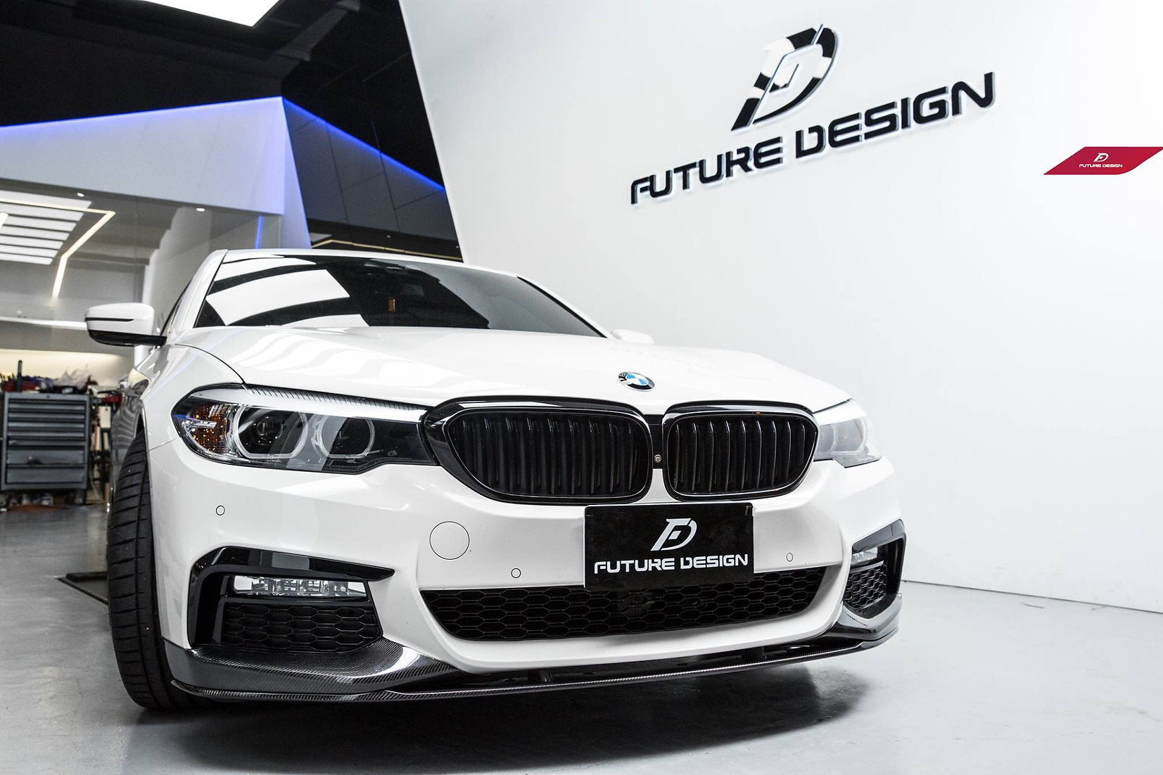 FD Style Carbon Fiber Front Bumper Lip - BMW G30 5-Series Pre-LCI